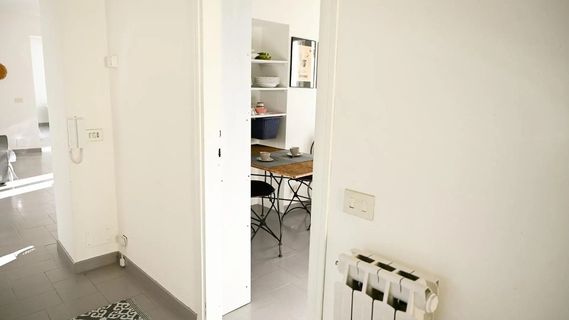 Lake View Cozy Apartment With Small Garden Como 0*,
